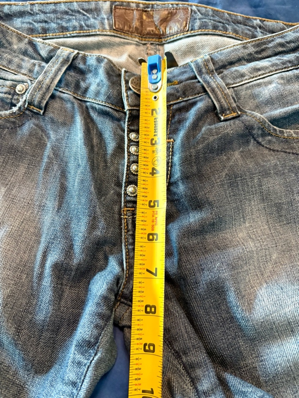 Dolce & Gabbana Jeans - awesome & unique.  Size 30 - Picture 7 of 9